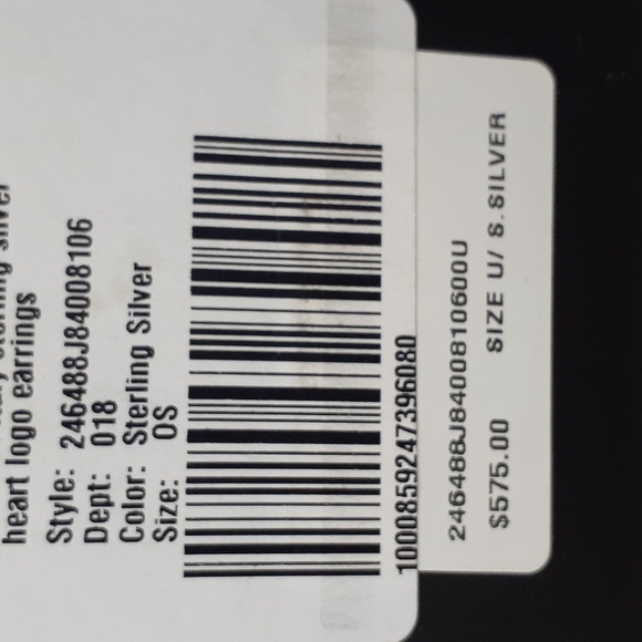 GUCCI STERLING SILVER HEART LOGO EARRINGS NIB - Picture 8 of 8